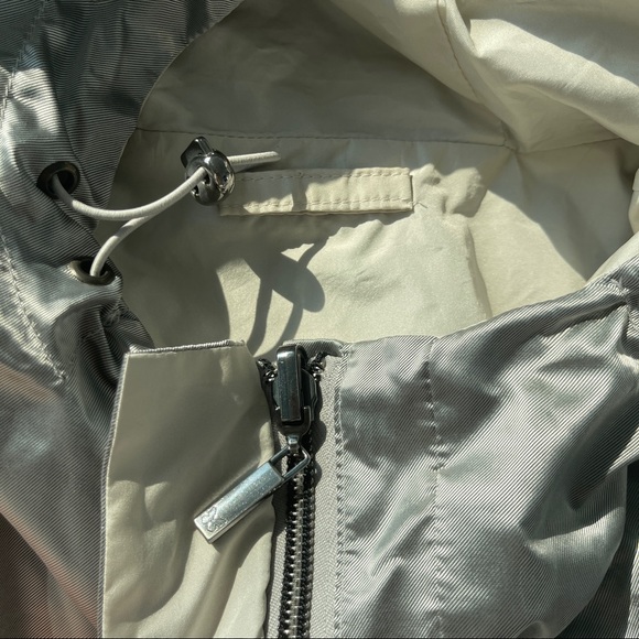 Maxmara Weekend Reversible double sided metallic jacket insert - Picture 5 of 7